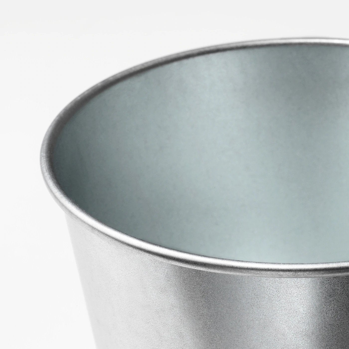BINTJE. 
Plant pot, galvanised, 9 cm