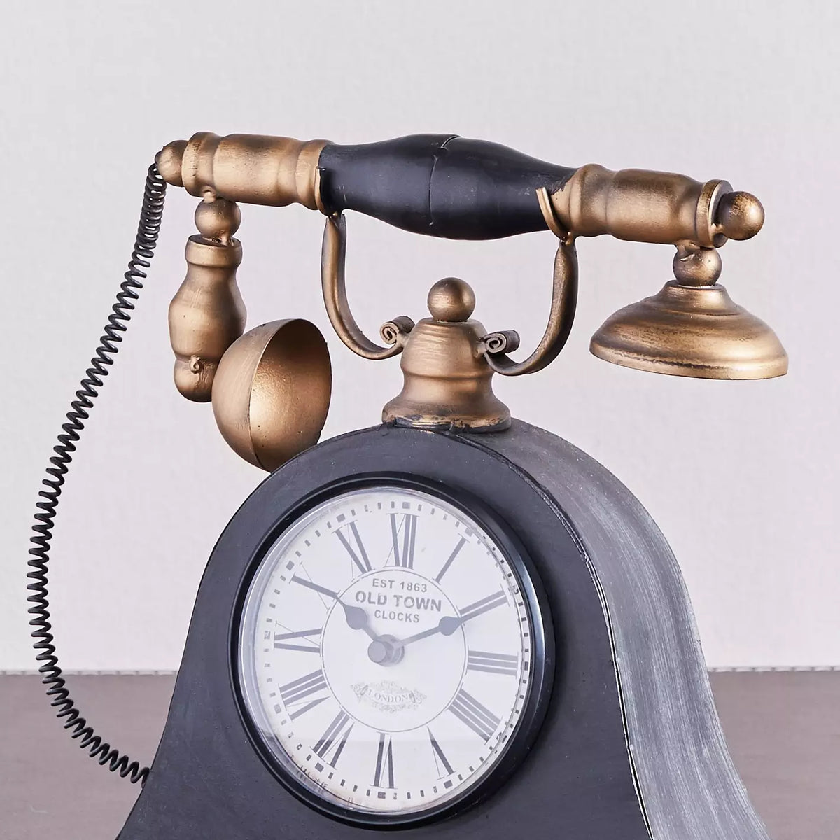 Belle Table Clock