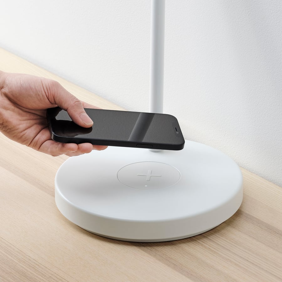 NYMÅNE
Work lamp with wireless charging, white