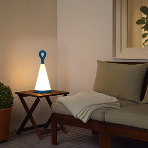 SOLVINDENLED solar-powered table lamp