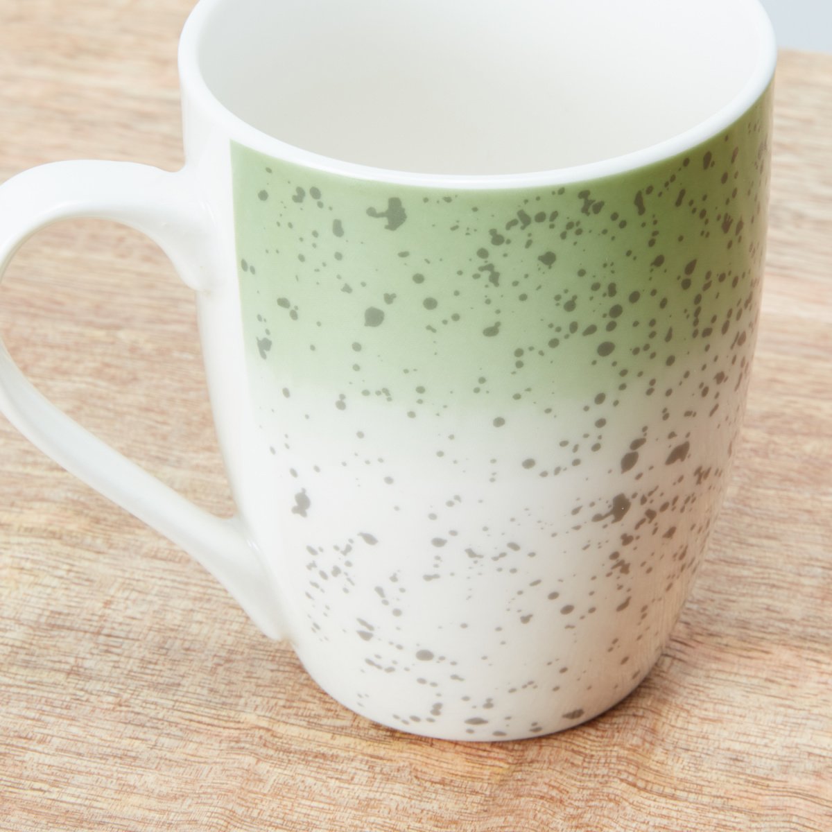 Cammie(358ml). 

Dual Tone Printed Mug