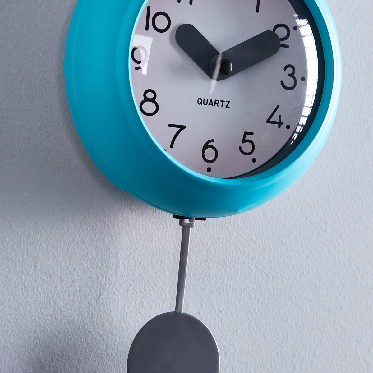 Delyan Pendulum Wall Clock