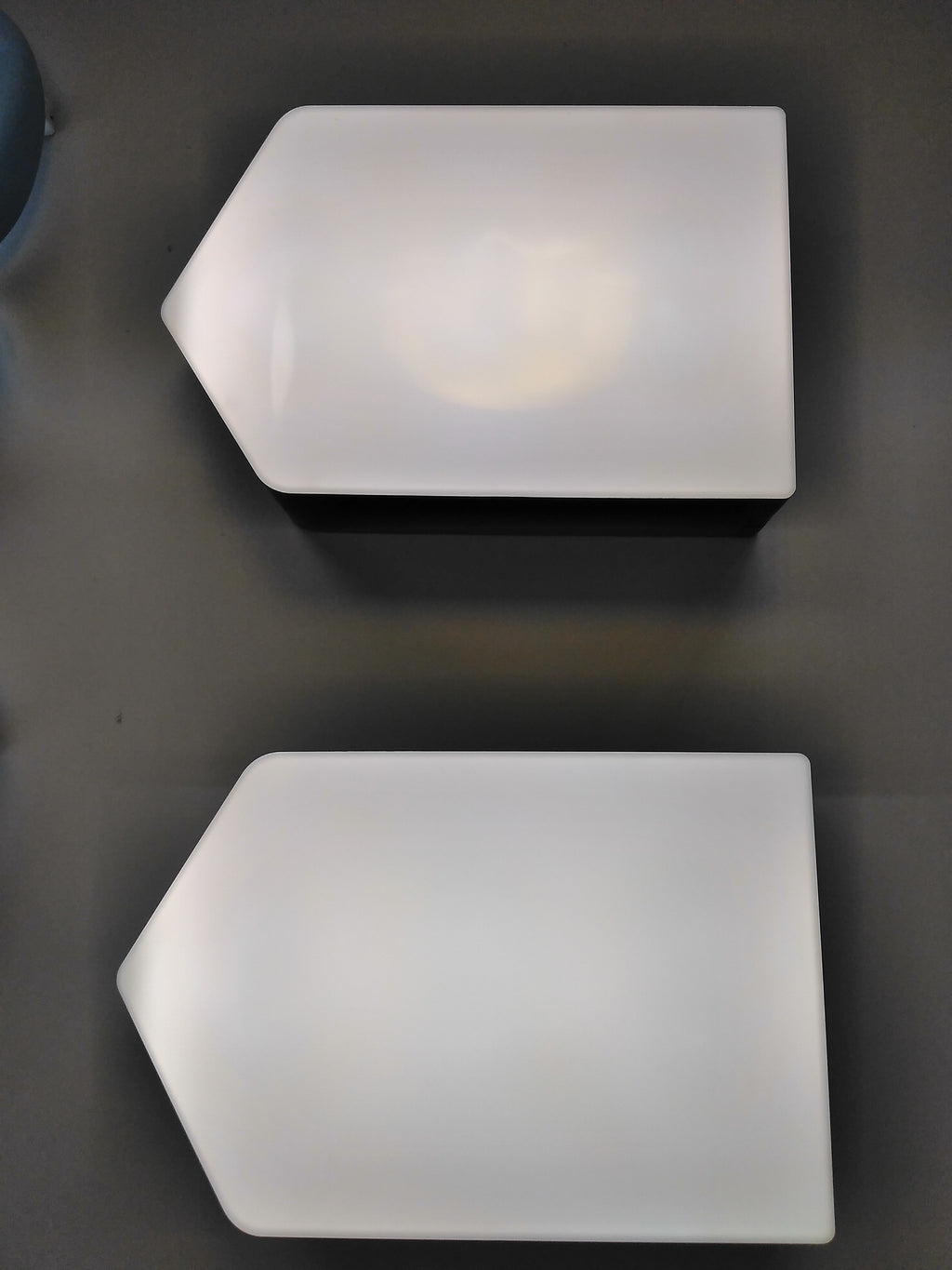 BAGAREN wall lamp with built-in LED light