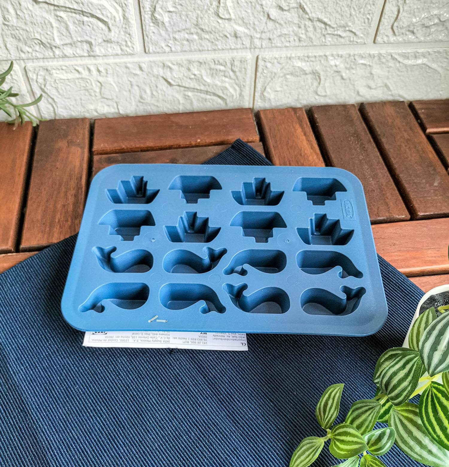SURSÖT Ice cube tray, dark blue
