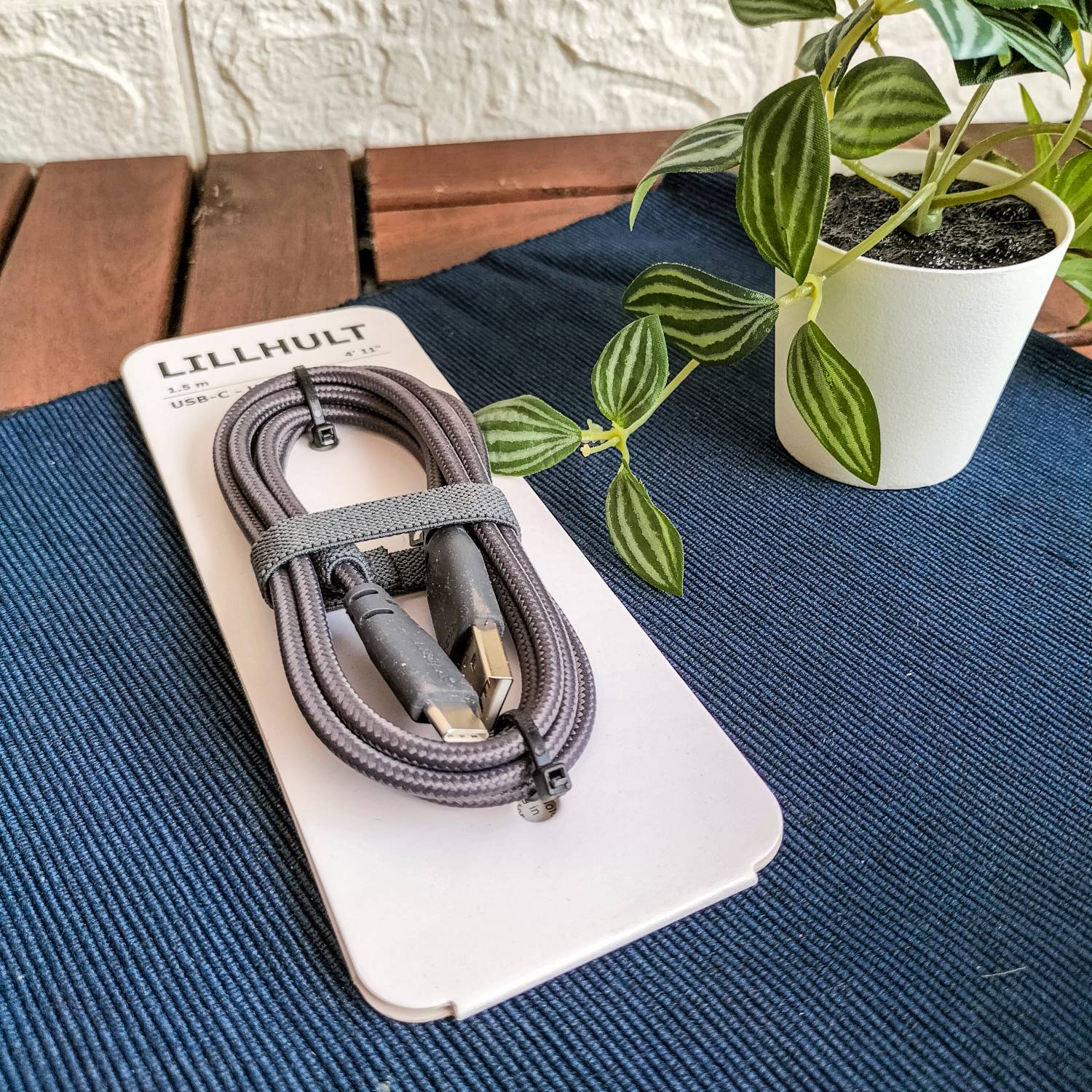 LILLHULT USB type C to USB C