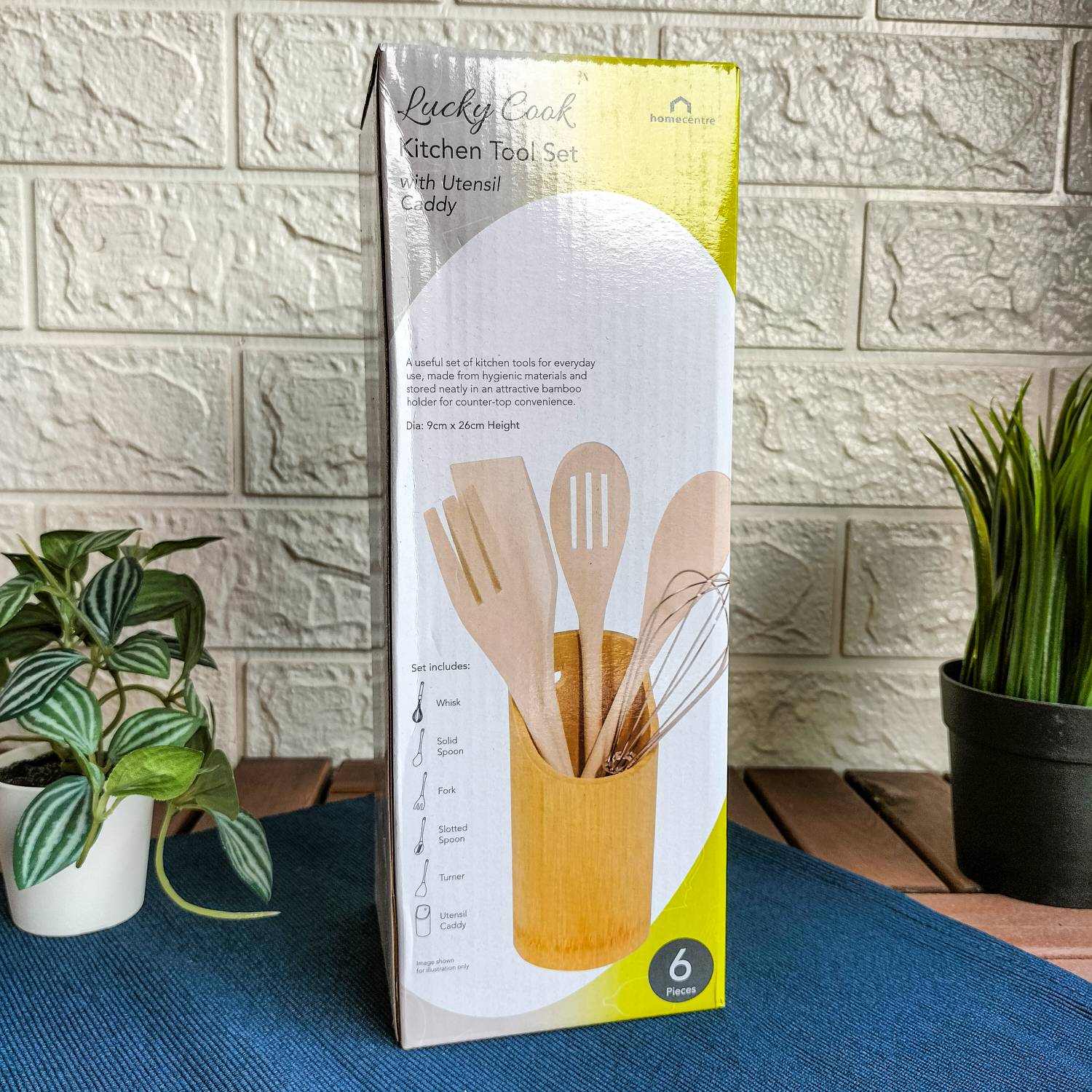 Kitchen utensils with holder