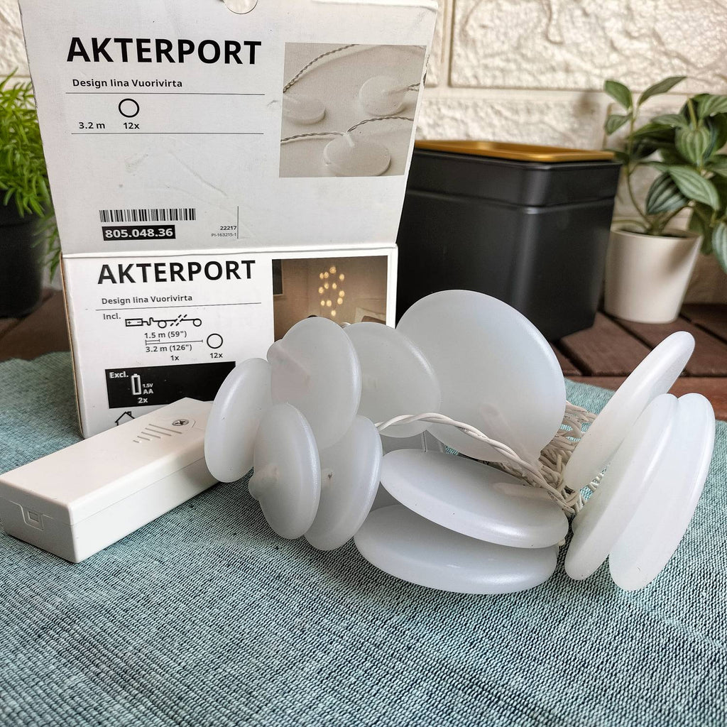 AKTERPORT LED lighting chain with 12 lights