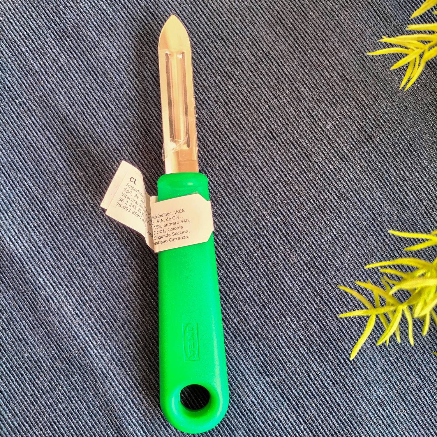 UPPFYLLD Potato peeler, green