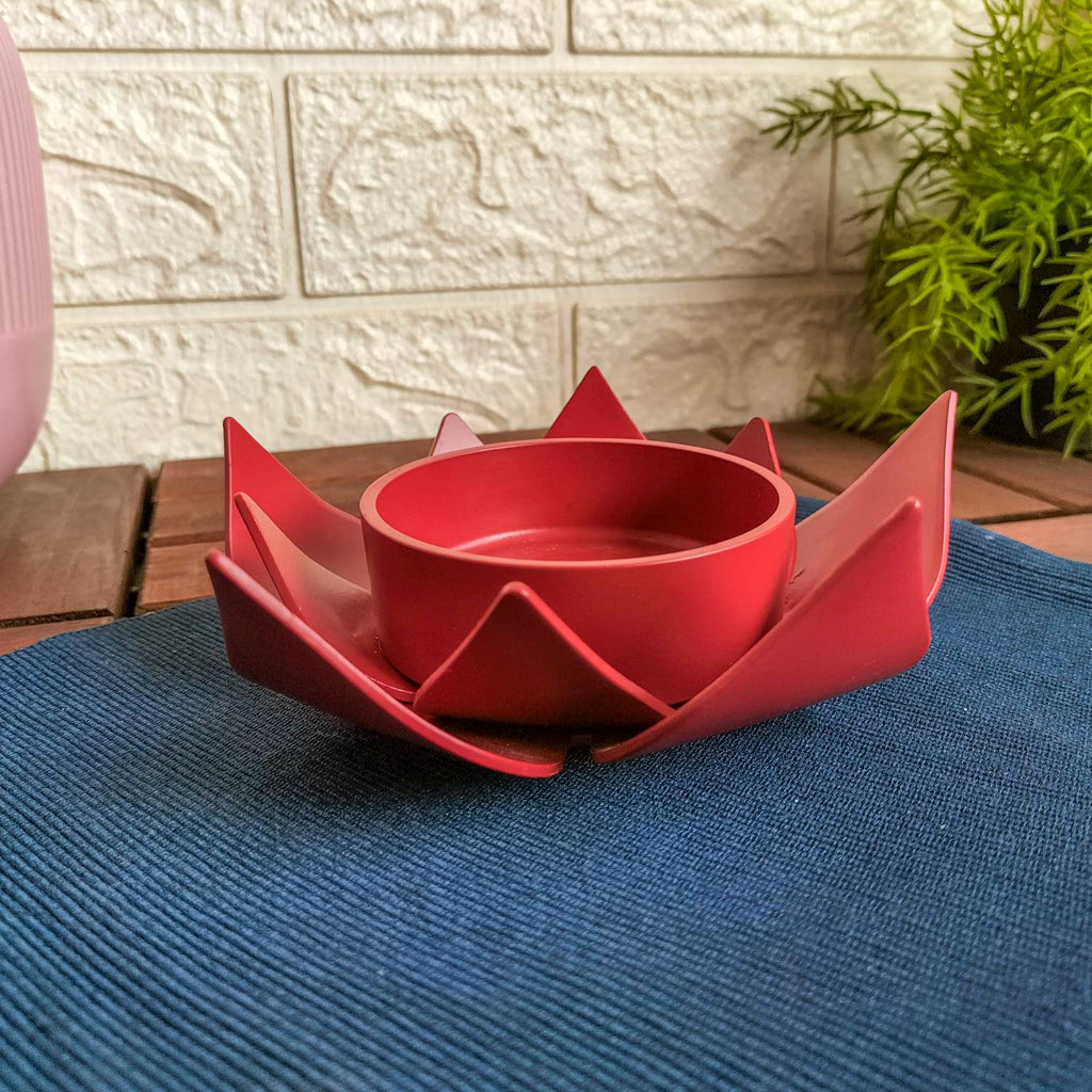 AROMATISK Tealight holder, red Lotus, 40 mm