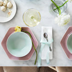 FORMIDABEL

Plate, light gray