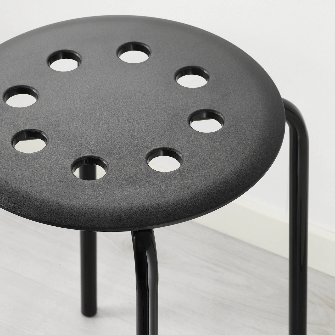 MARIUS

Stool, 45 cm