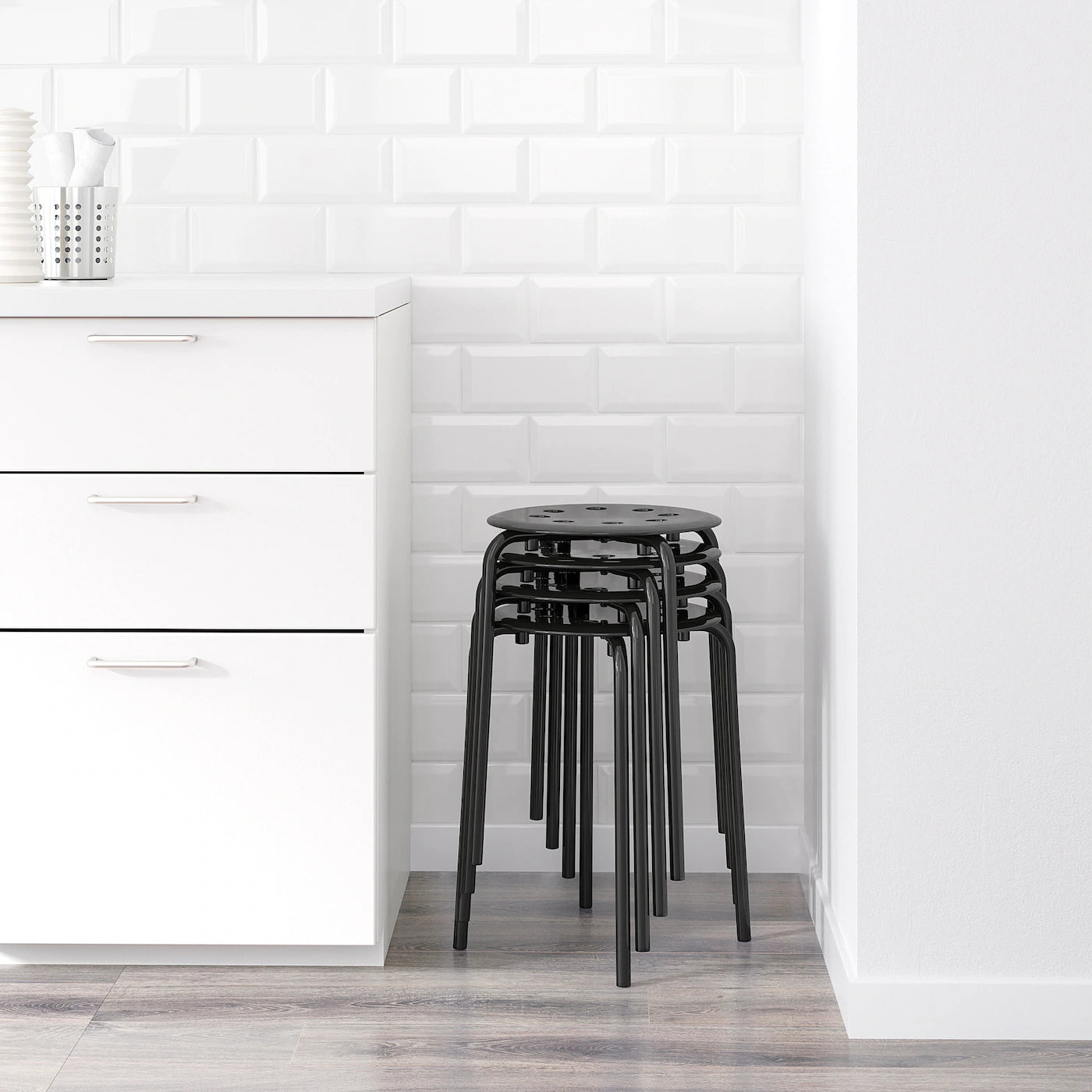 MARIUS

Stool, 45 cm