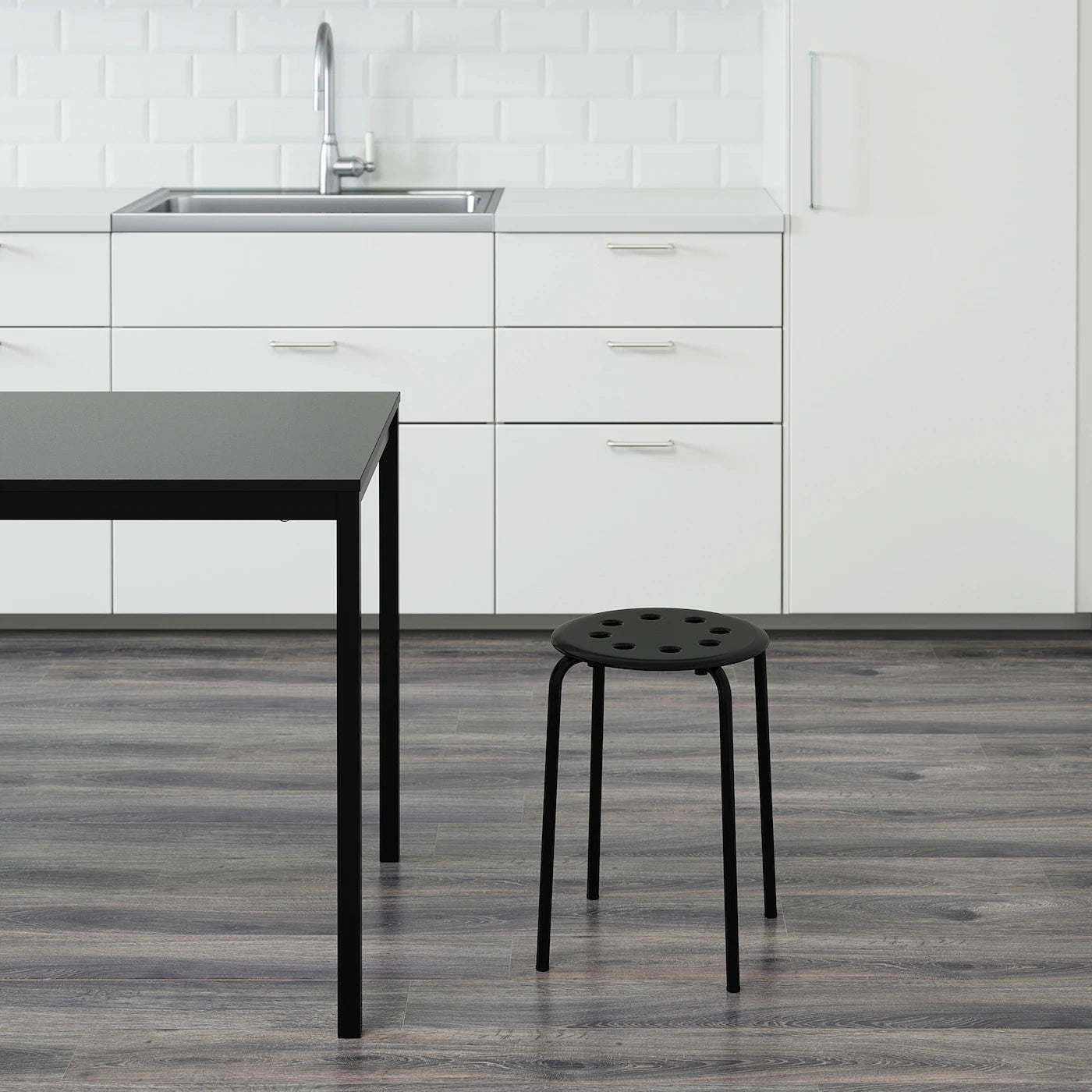 MARIUS

Stool, 45 cm