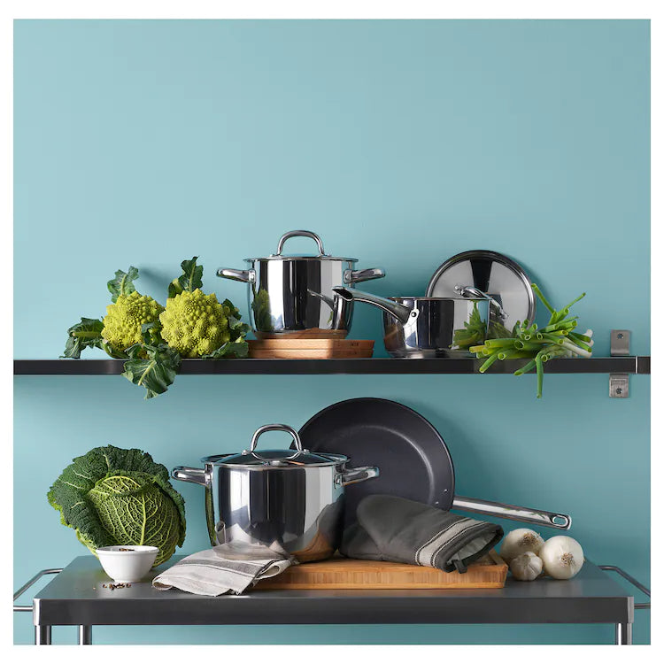 OUMBÄRLIG

Stockpot with lid 10 l