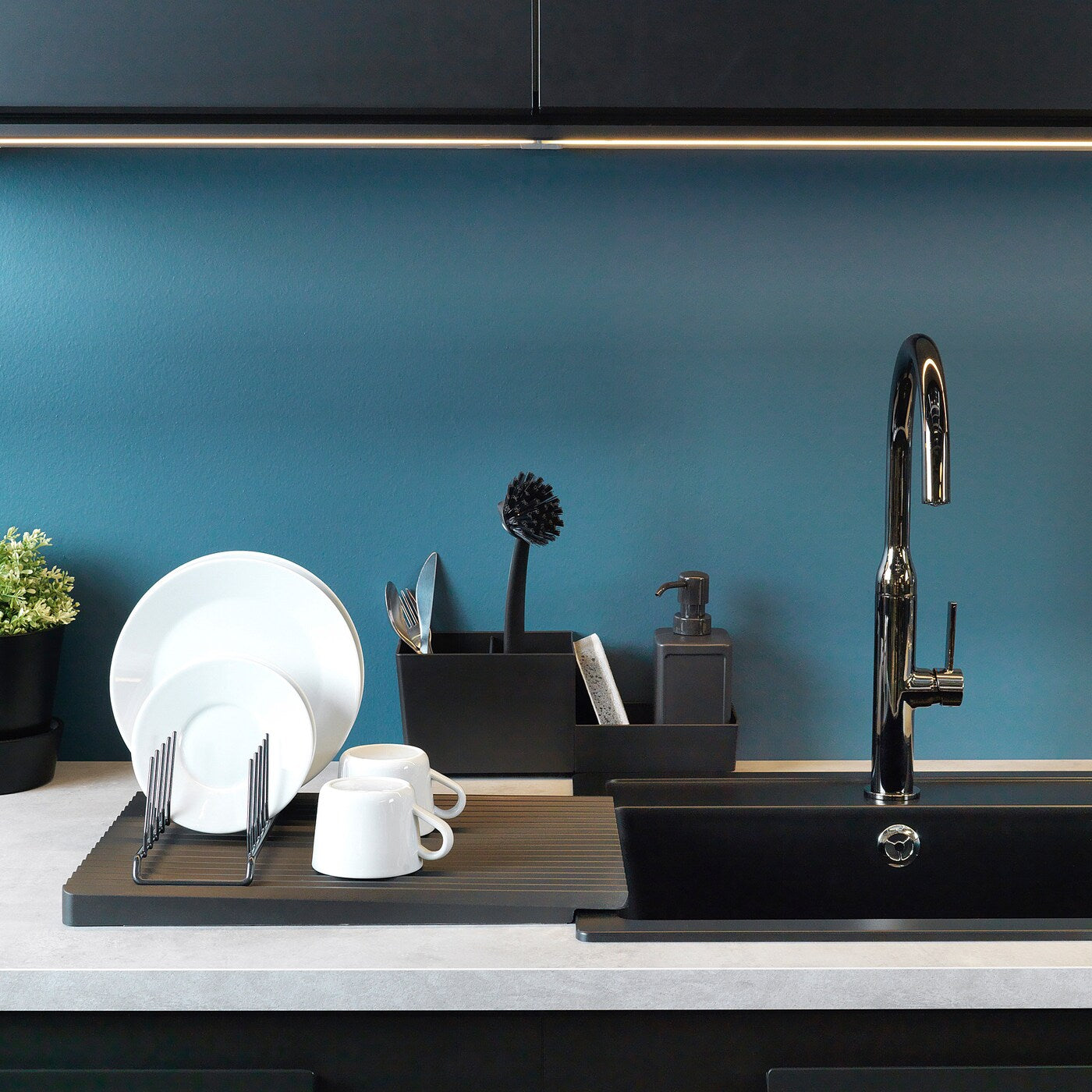 RINNIG 

Dish-washing brush, pink